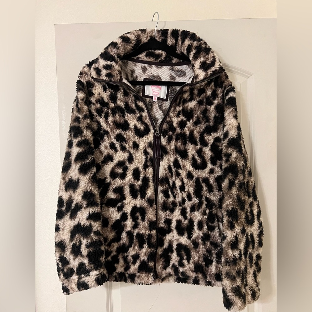 Leopard/Cheetah Sherpa zip up jacket